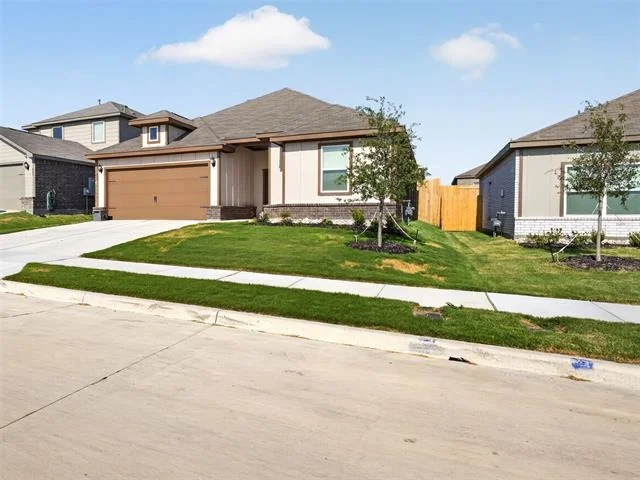 Photo of 905 Cawthorne Trail
