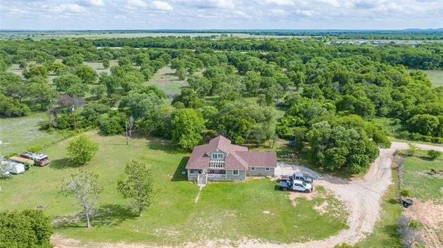 Photo of 8780 Private Road 2412