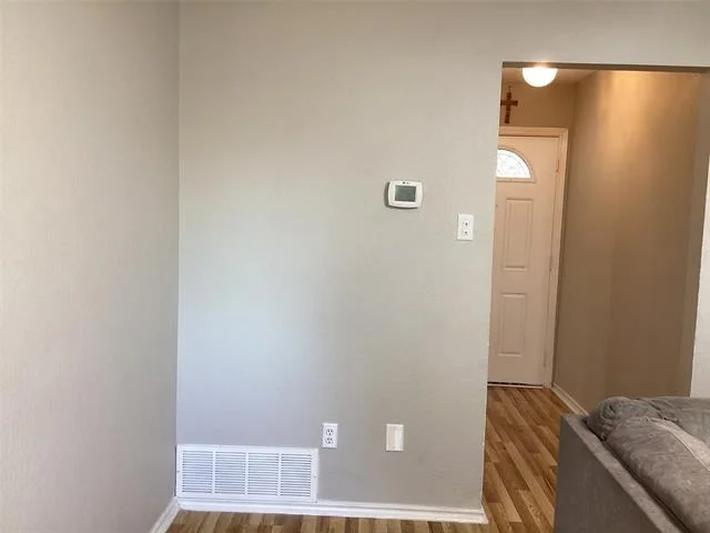 Photo of 5915 Willow Branch Drive