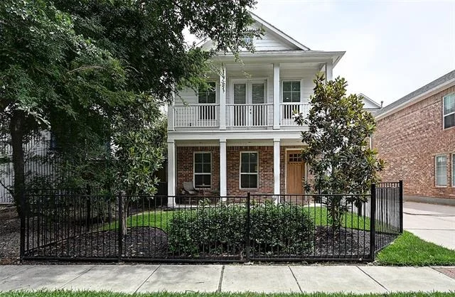 Photo of 1028 Cavour Place