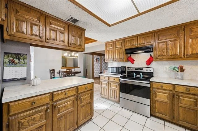 Photo of 301 Southlake Drive