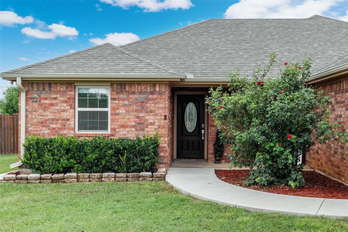 Photo of 205 Briarcrest