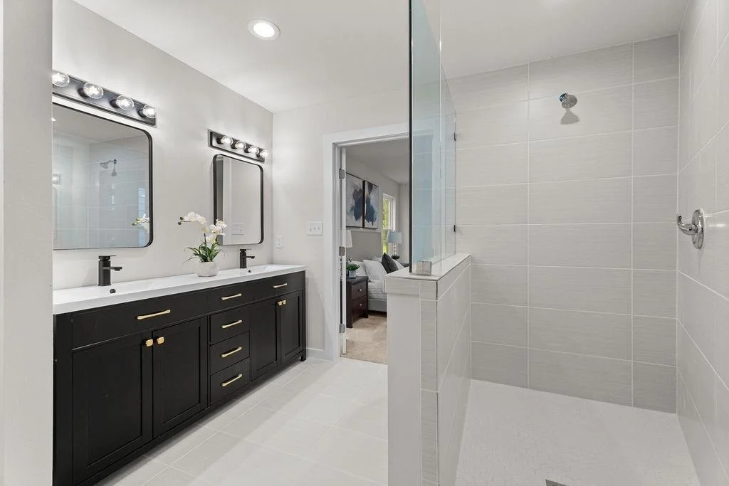 Photo of 2428 Saint Clair Drive