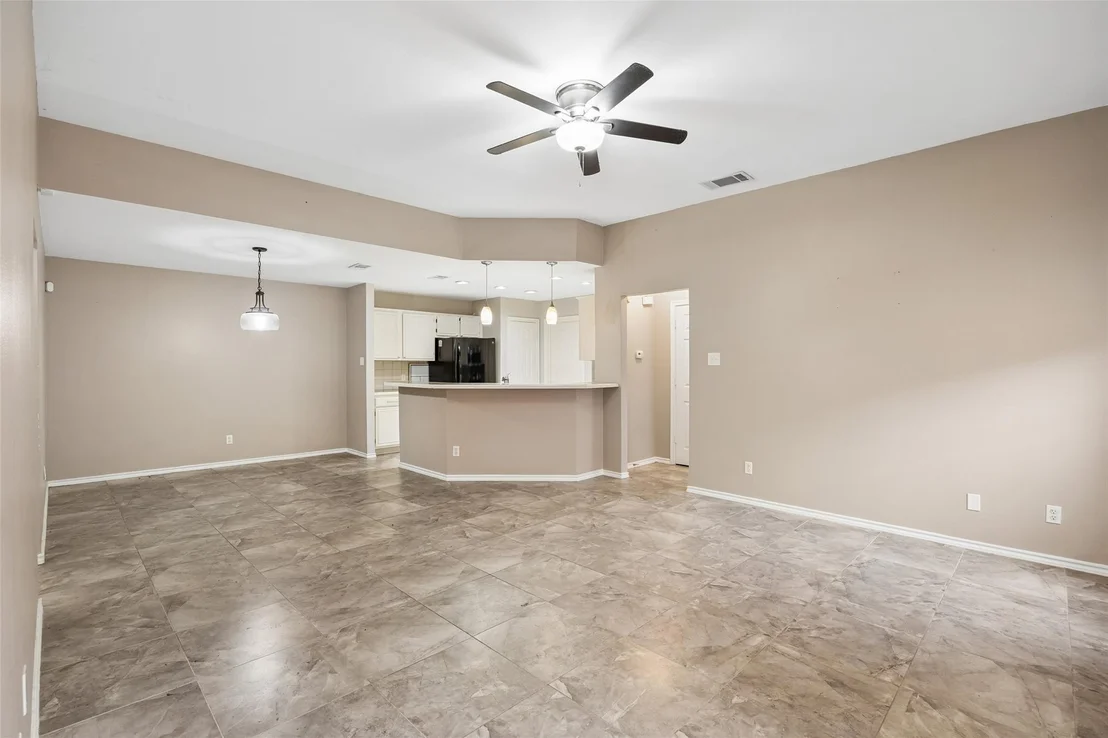 Photo of 716 Ashbrook Drive