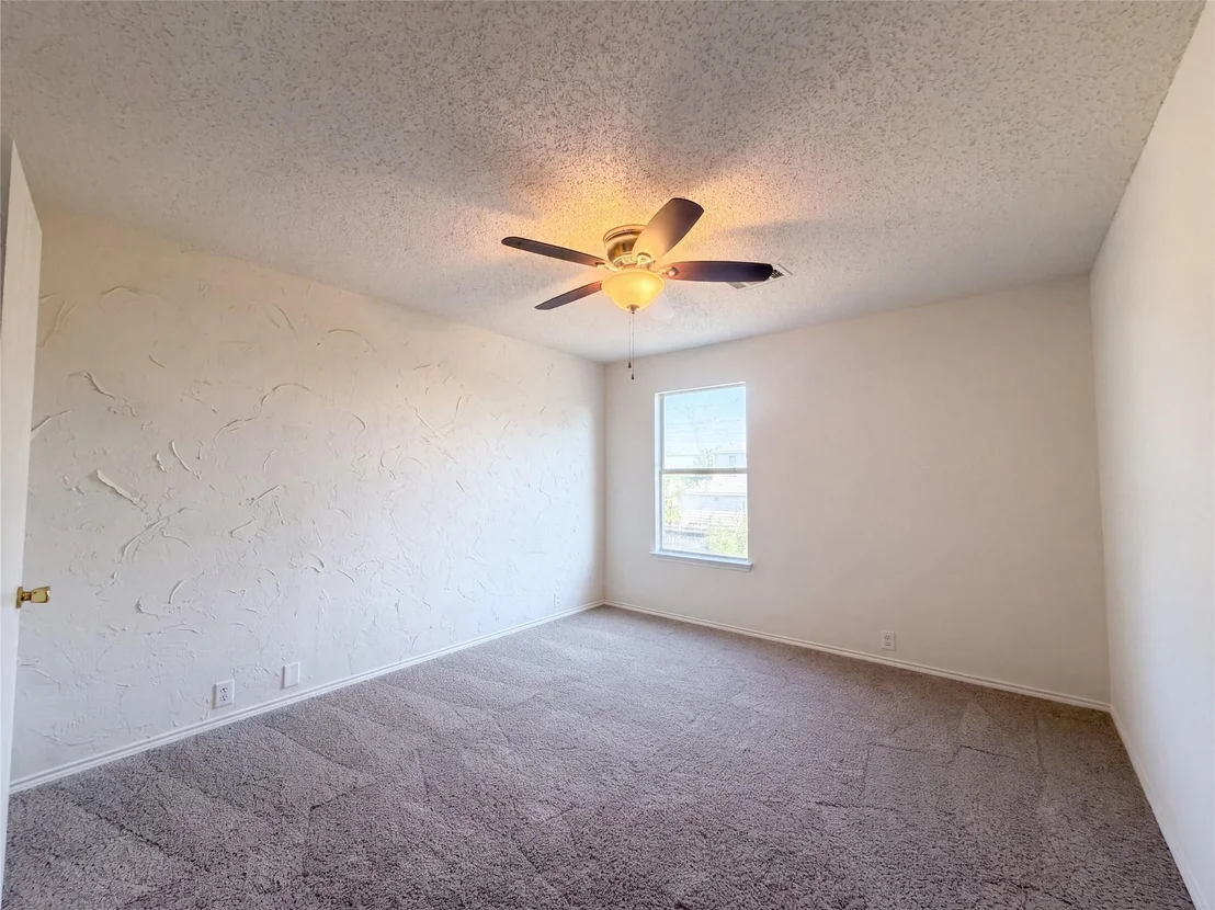 Photo of 4325 Falcon Drive