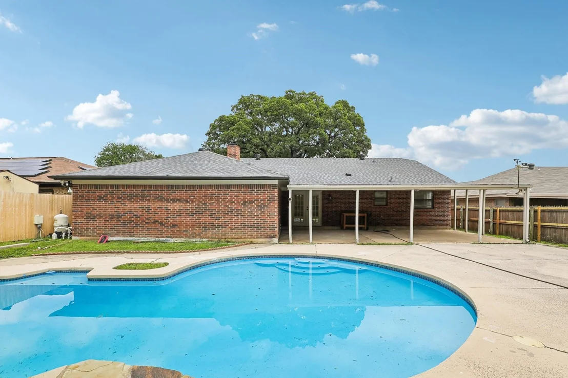 Photo of 2421 Meadow View