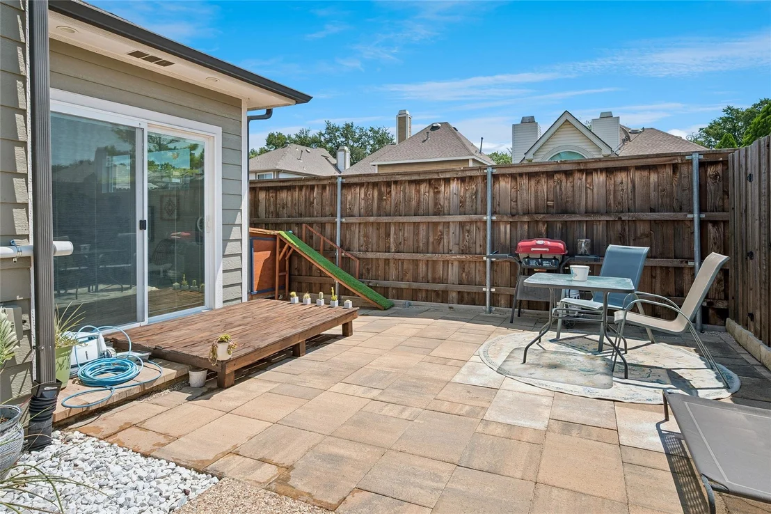 Photo of 408 Silverton Drive