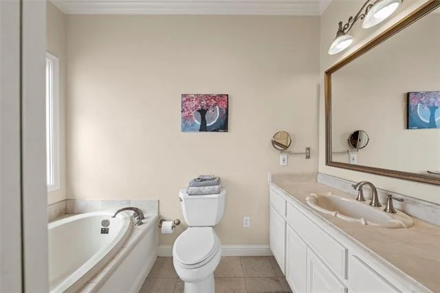 Photo of 290 Bolton Circle