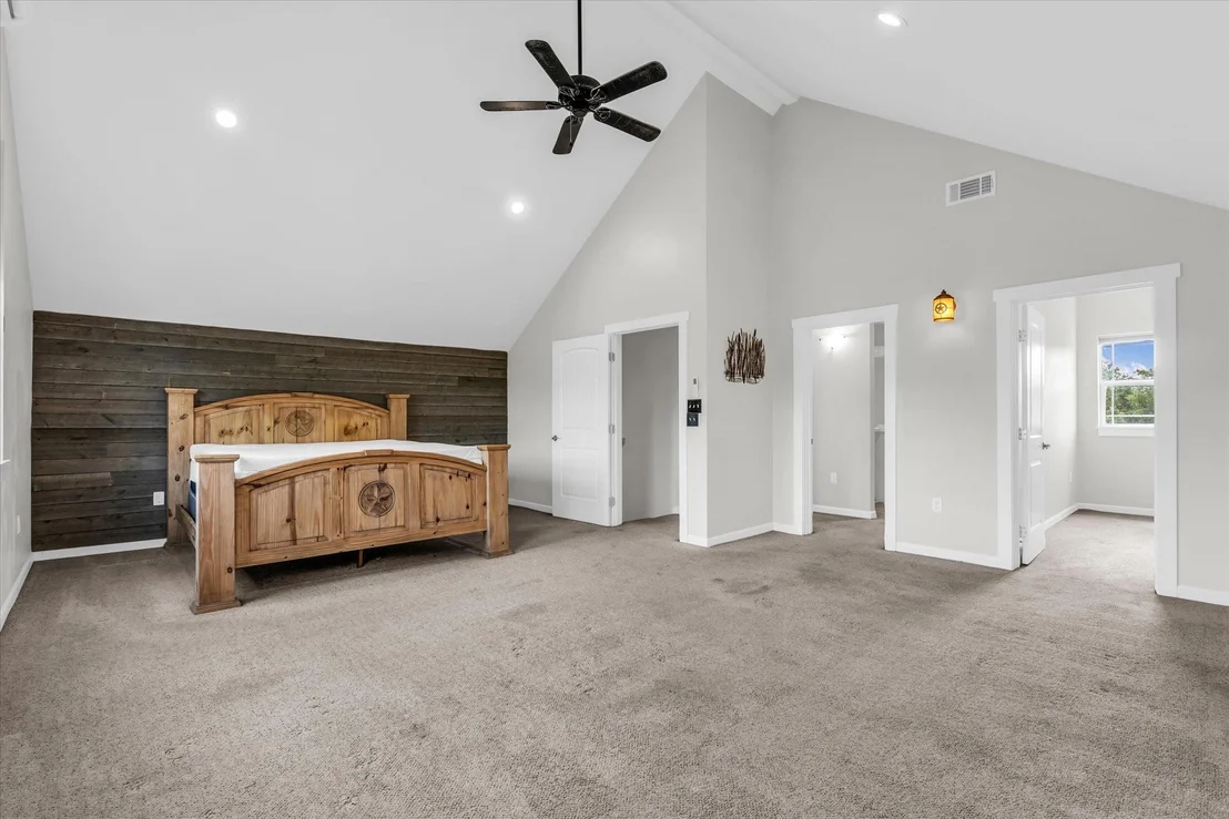 Photo of 348 Barker Lane