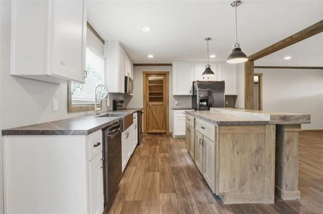 Photo of 3101 Hilltop Road