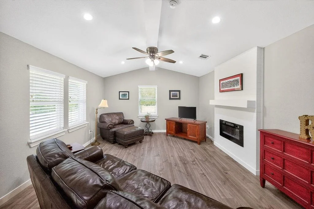 Photo of 600 Bunny Rabbit Road