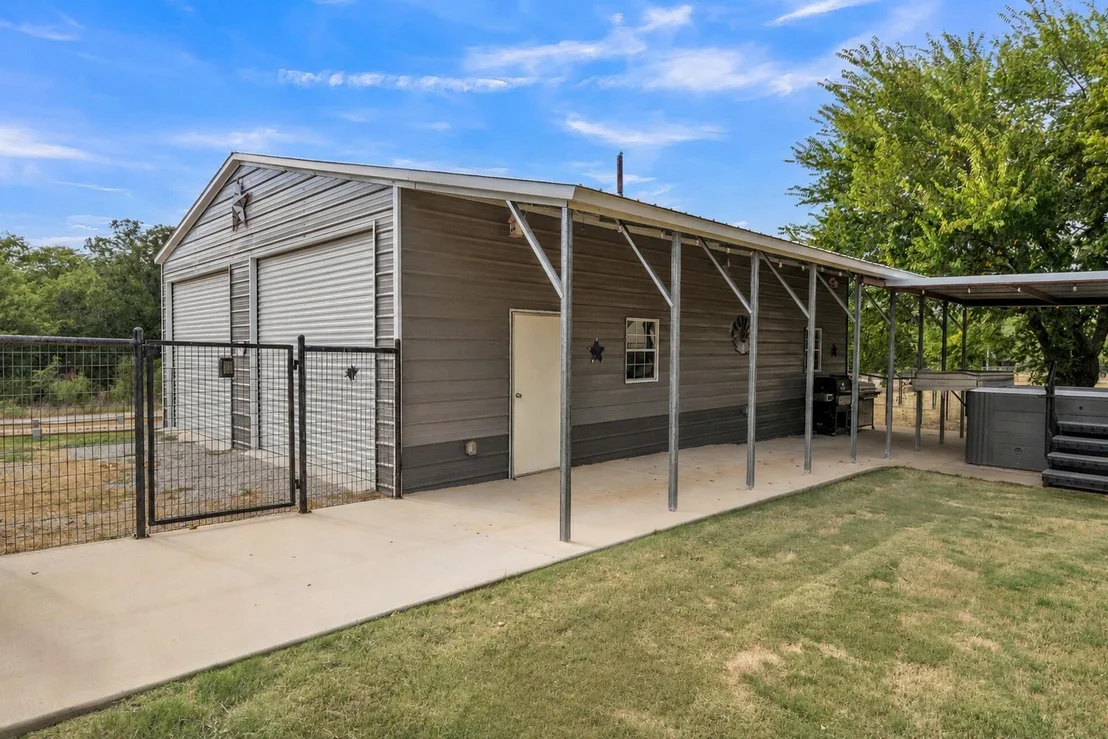 Photo of 909 Erwin Road
