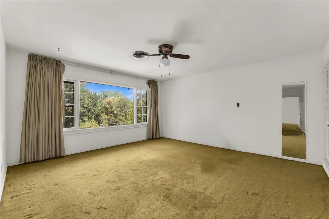 Photo of 421 Rice Avenue