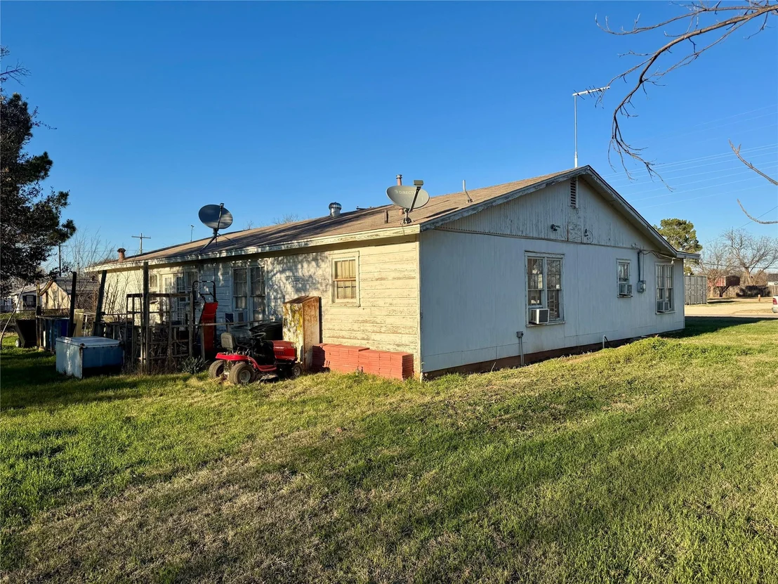Photo of 620 5th Street