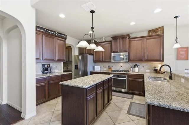 Photo of 1029 Albany Drive