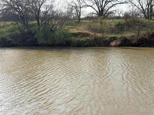 Photo of 402 S CR 433