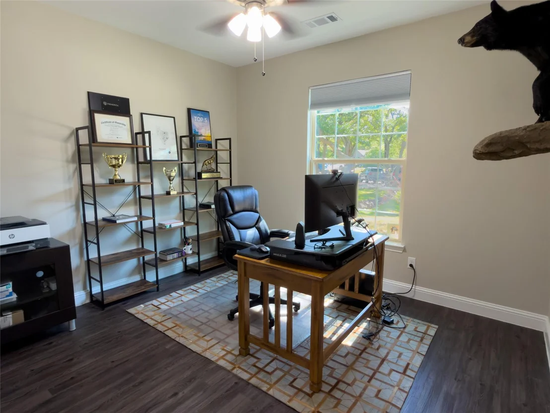 Photo of 214 Colt Drive