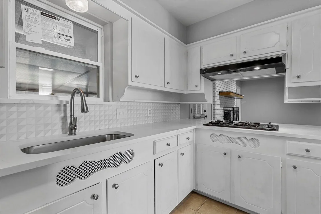 Photo of 6016 Winifred Drive