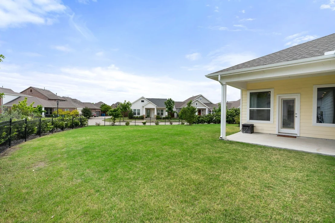 Photo of 8900 Homestead Boulevard
