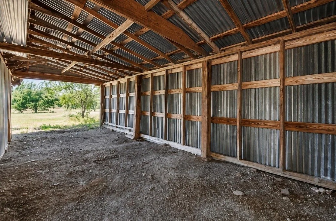 Photo of 1731 N Mockingbird Lane