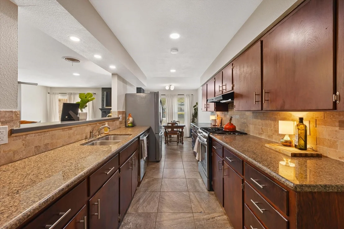 Photo of 617 Mimosa Drive