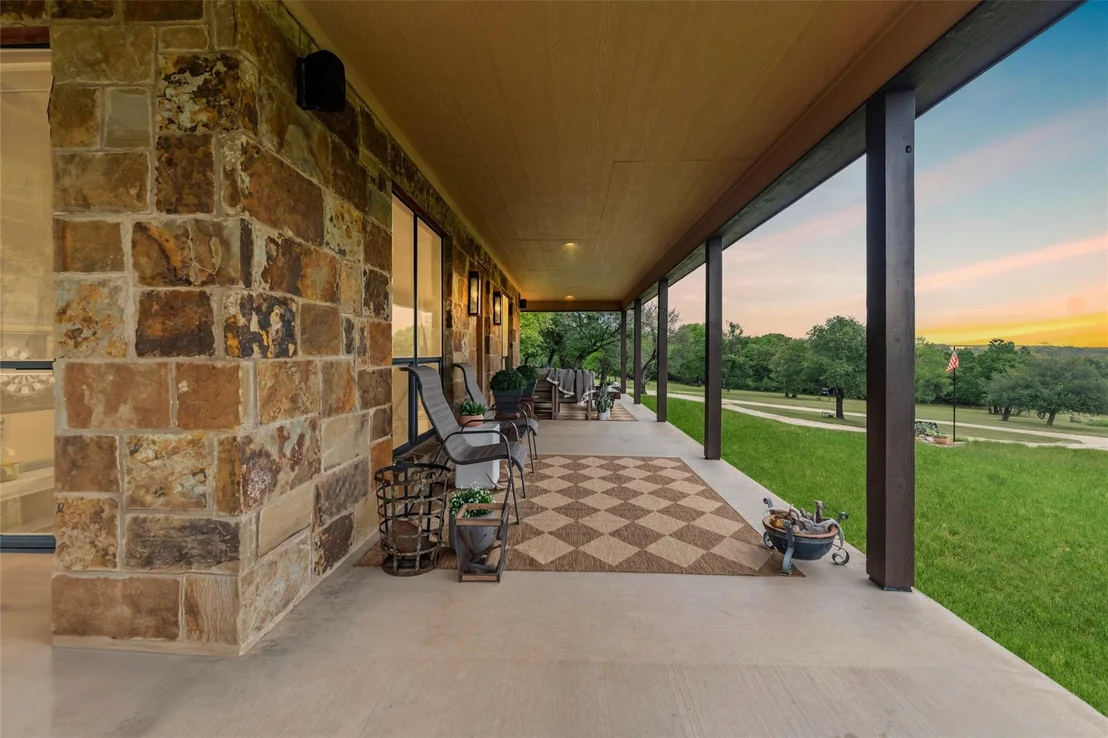 Photo of 27475 N Us-281