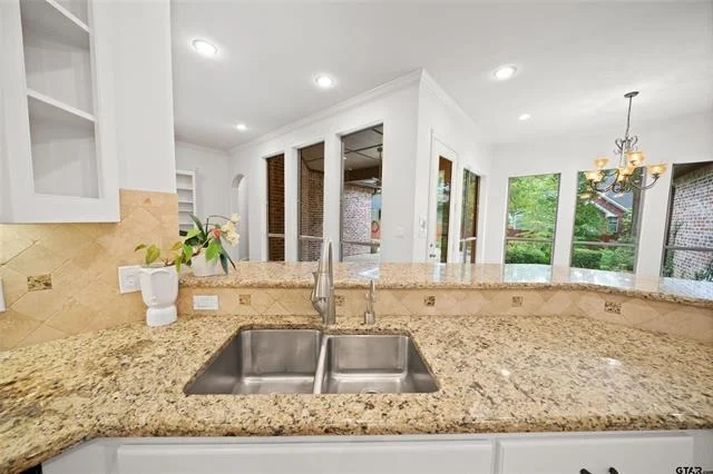Photo of 614 Tryon Court