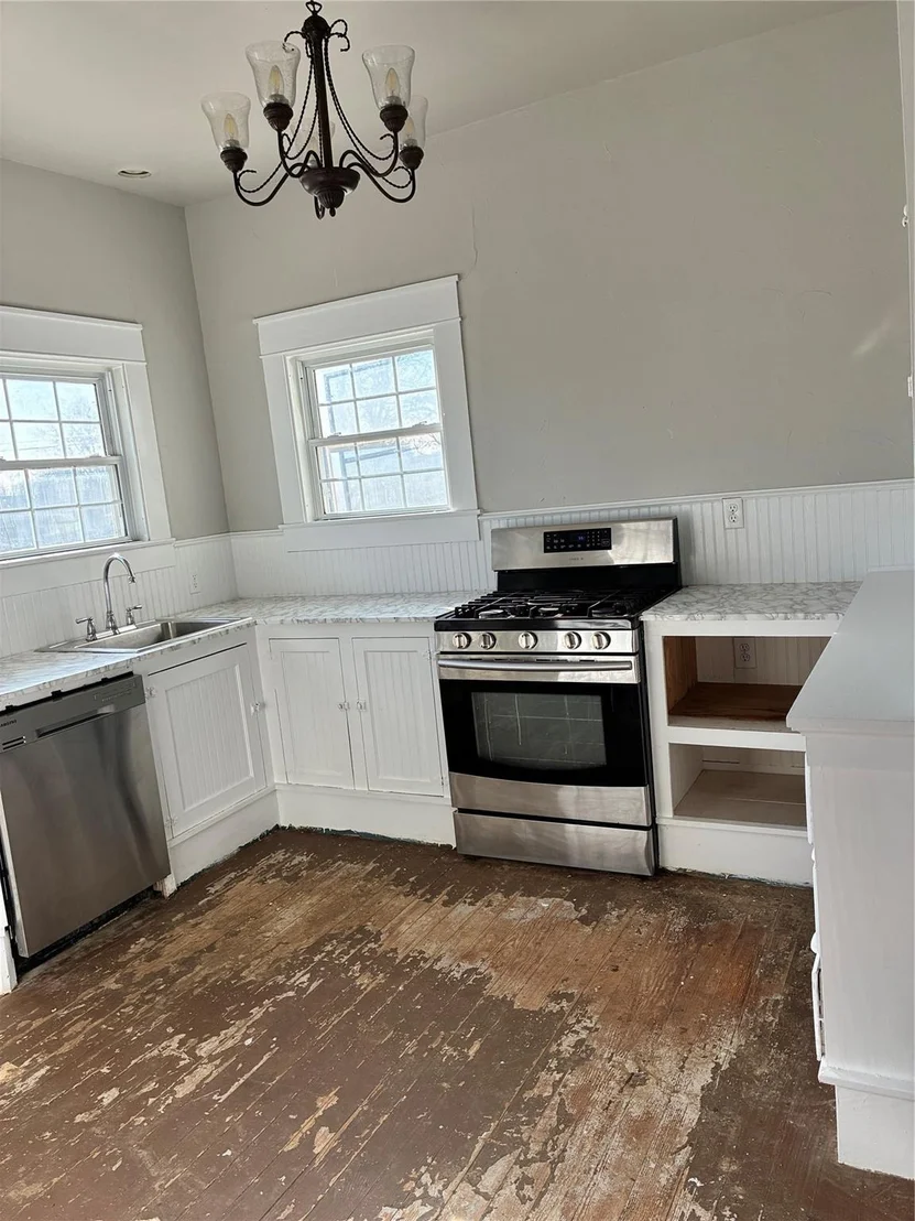 Photo of 109 S West Street