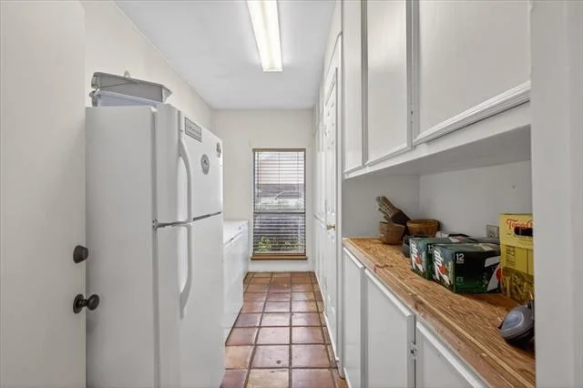 Photo of 906 Valle Vista Drive