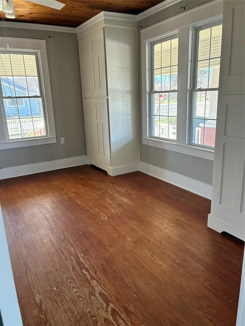 Photo of 109 S West Street