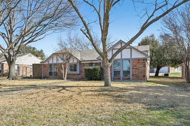 Photo of 1318 Oak Run Drive