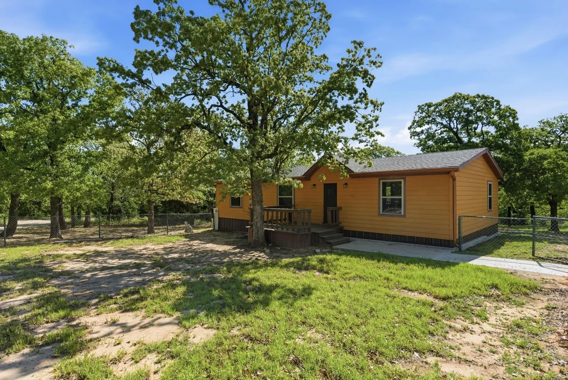 Photo of 2197 Netherly Lane