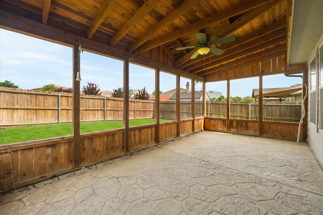 Photo of 716 Harrison Lane