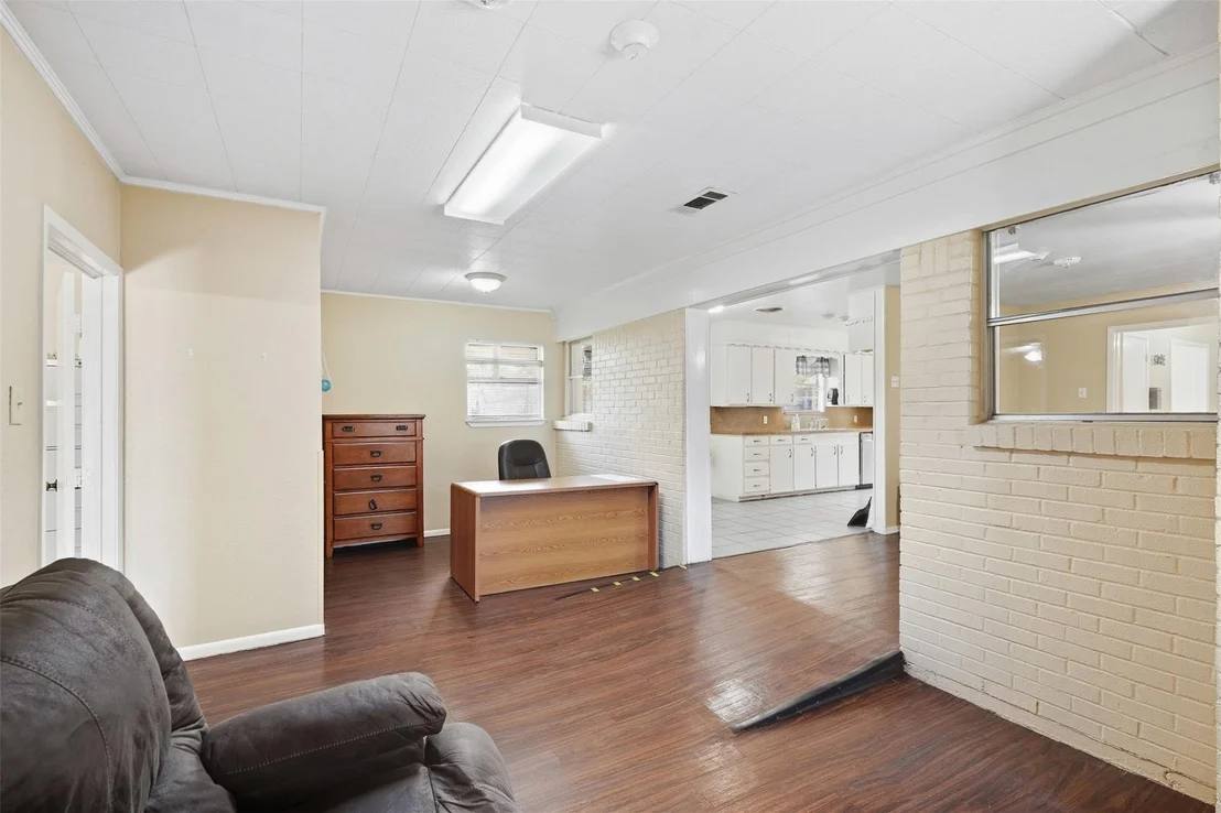 Photo of 5682 Worrell Drive