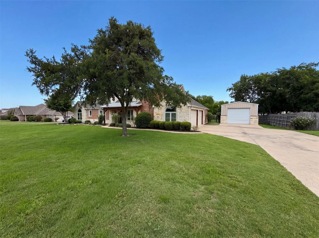 Photo of 1908 Fairway Lane