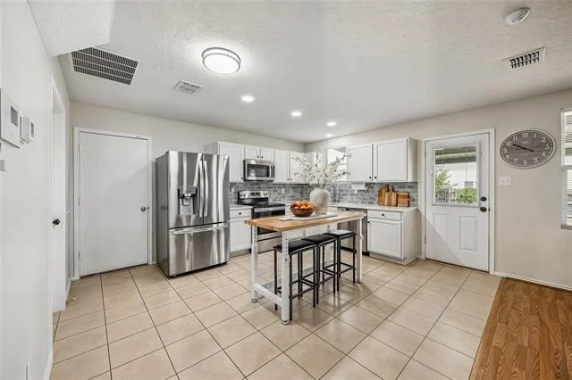 Photo of 329 Daisy Lane