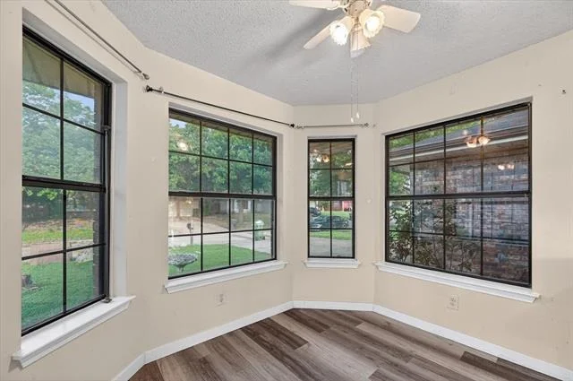 Photo of 6217 Fairlane Drive