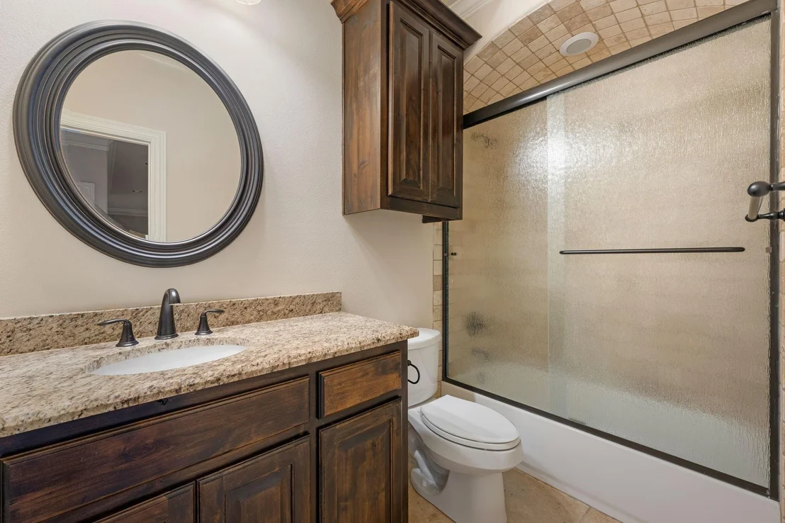 Photo of 5001 White Pine Drive