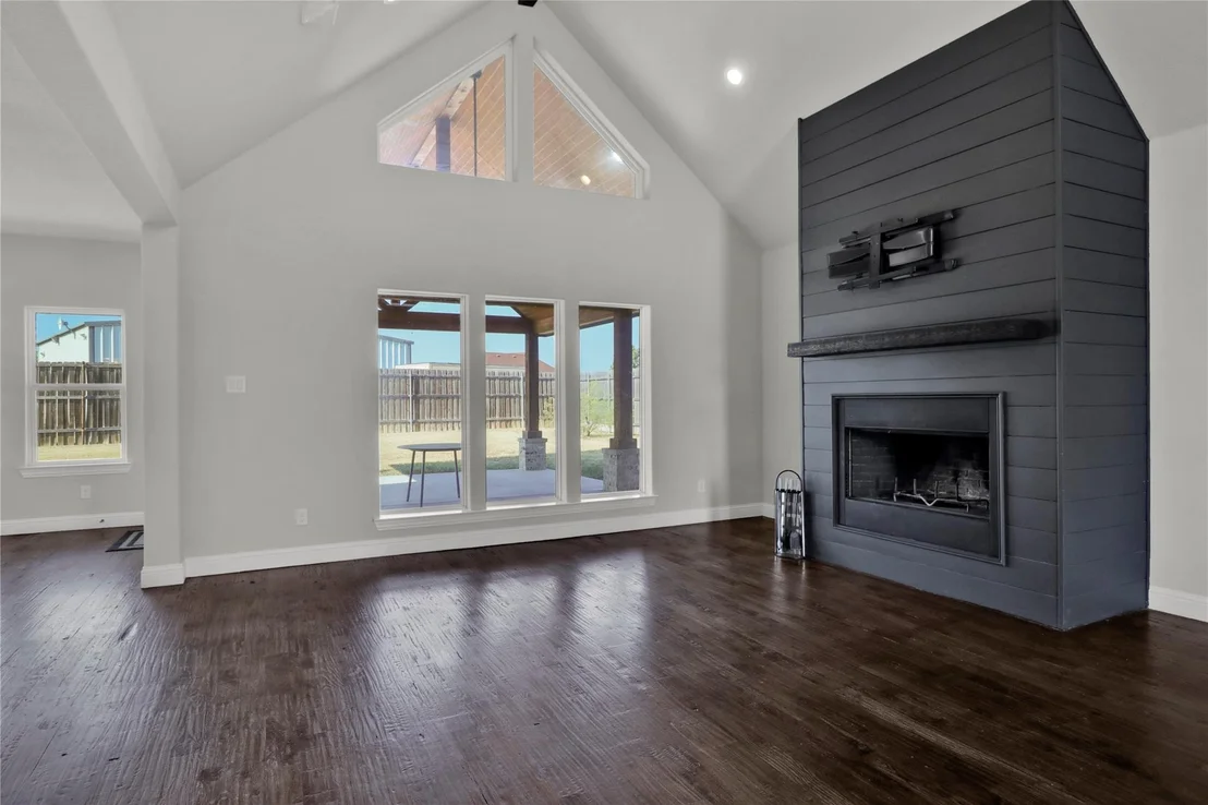 Photo of 8023 Pennington