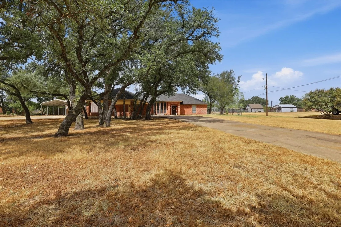 Photo of 112 Fairway Drive