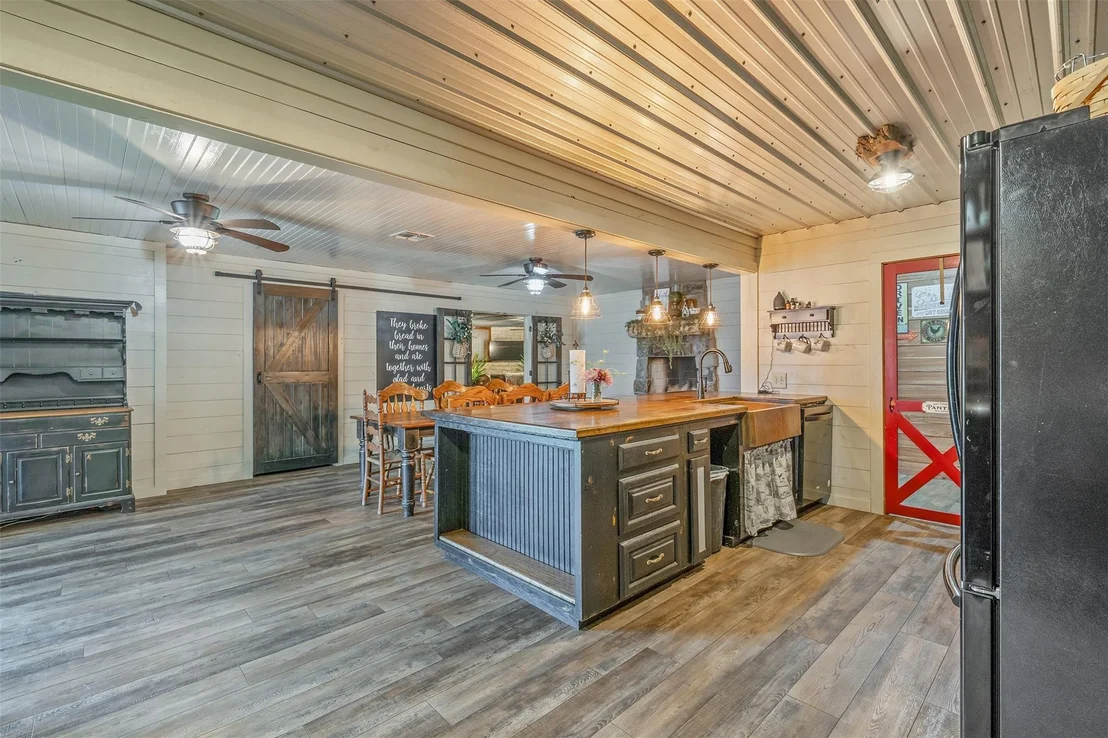 Photo of 15758 Audrey Lane
