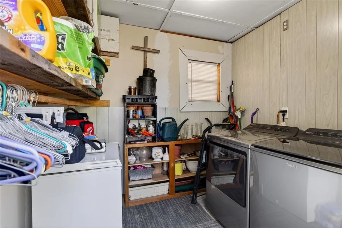 Photo of 1529 Oak Shore Drive