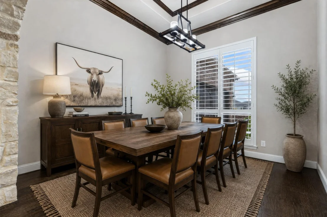 Photo of 2135 Lake Estates Drive