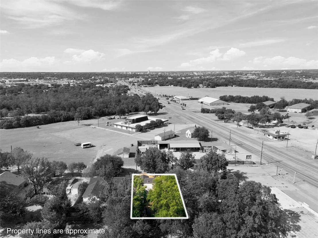 Photo of 3216 Pewitt Drive