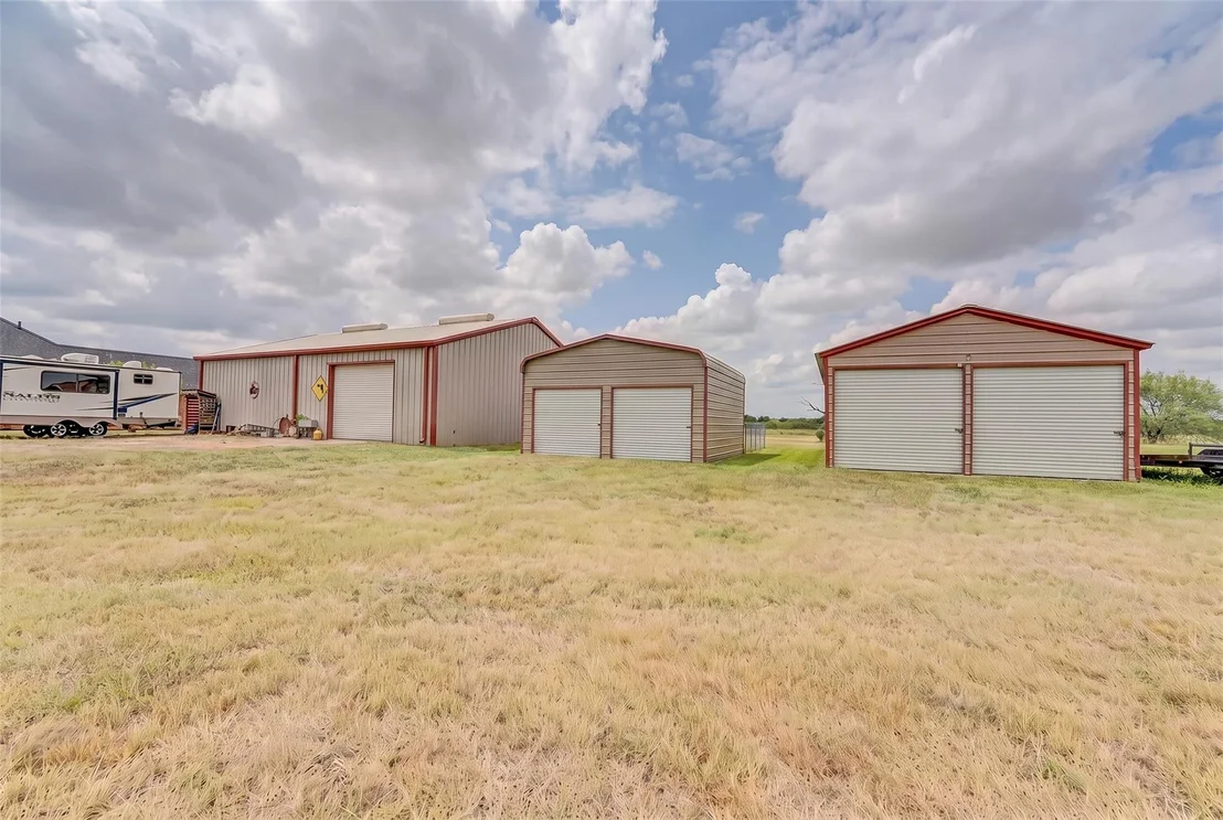 Photo of 1155 Boase Way