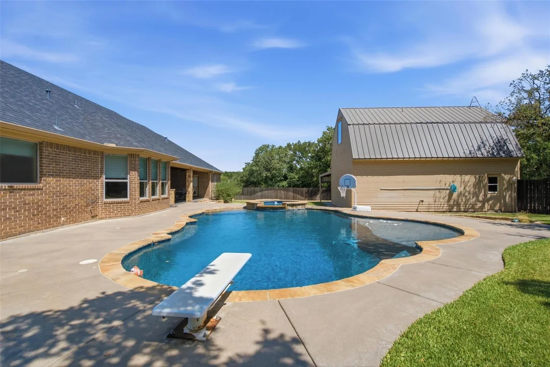 Photo of 116 Timberview Drive