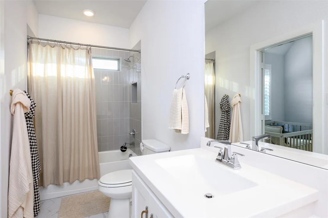 Photo of 1525 Langford Lane