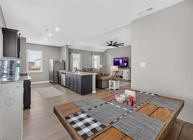 Photo of 905 Cawthorne Trail