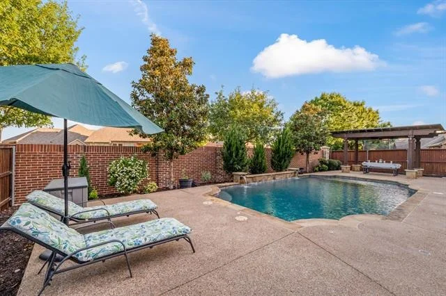 Photo of 2812 Waverley Drive