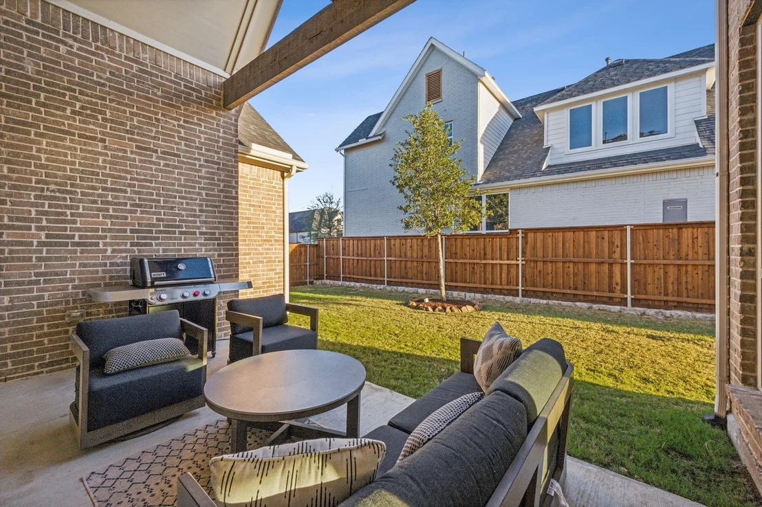 Photo of 8365 Western
